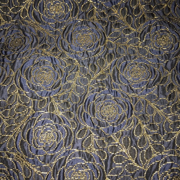 Zara embroidered top - size Medium - Picture 3 of 5